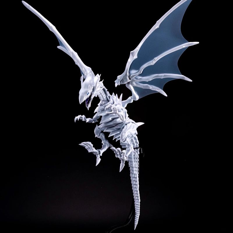 Neues Yu-Gi-Oh Blauäugiger Wei – Model Kit Yugioh Bewertung und Preis
